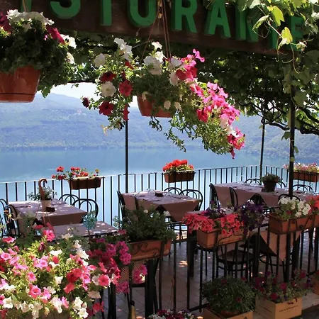Hotel Castel Gandolfo Hotel 4*