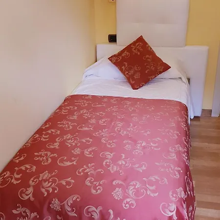 Hotel Castel Gandolfo 4* קסטל גנדולפו
